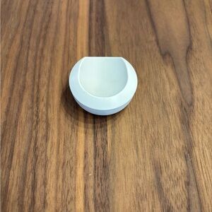 Owlet camera magnetic base